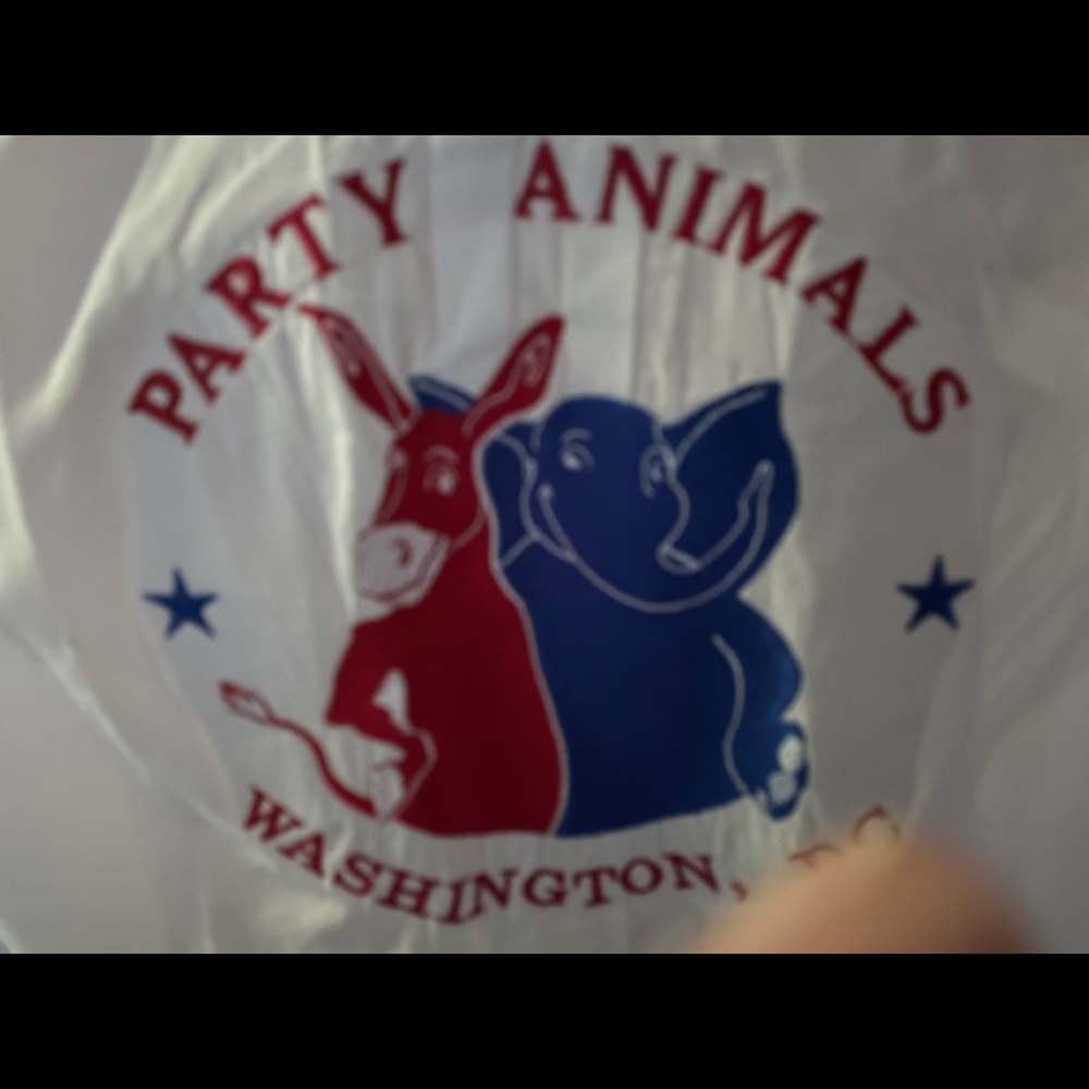 POLITICAL “PARTY ANIMALS” SHIRT SIZE L